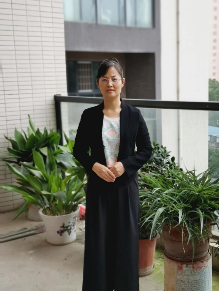 李瑞副教授
